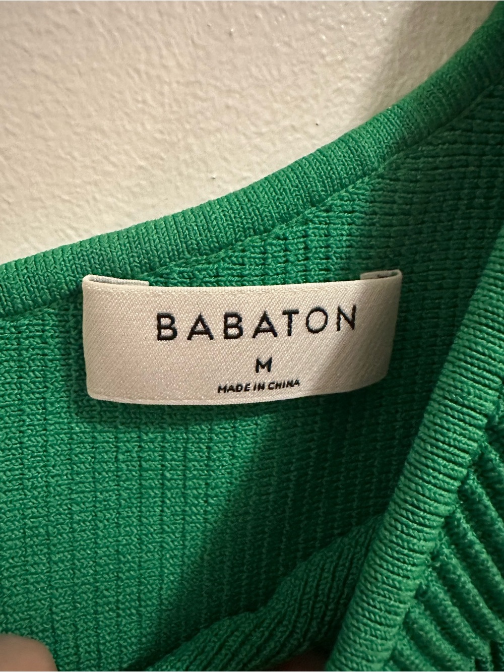 Babaton Green Ribbed One-Shoulder Crop - Picture 2 of 2